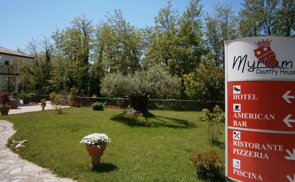 מרקוגליאנו Myriam Country House B&B מראה חיצוני תמונה