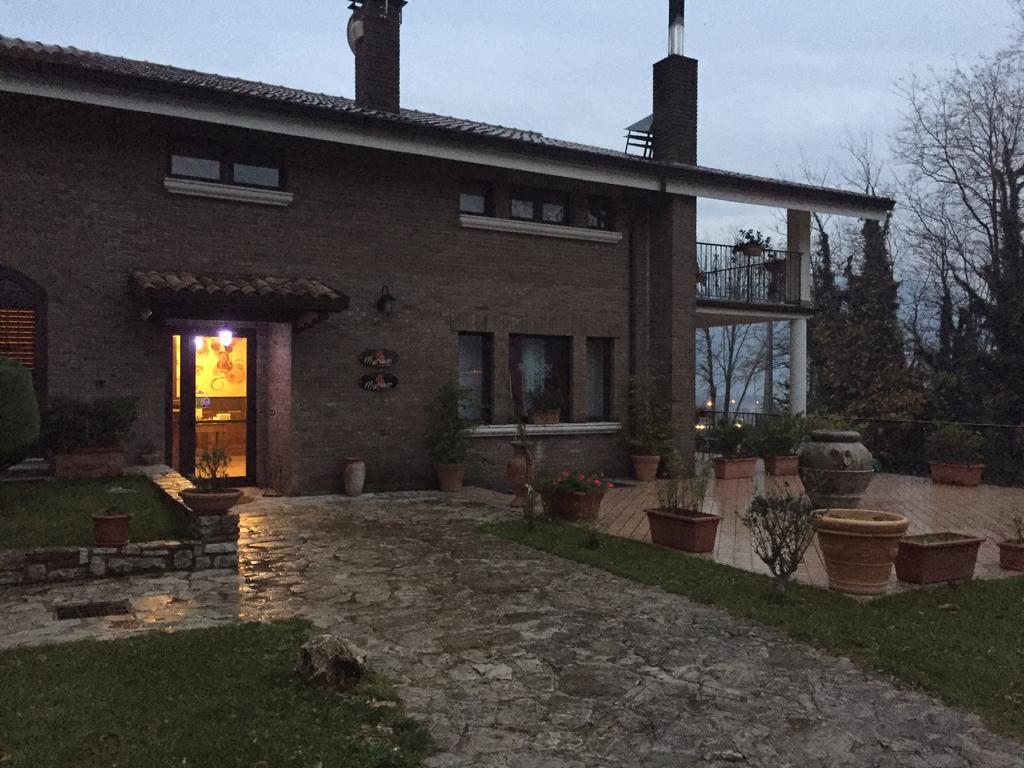מרקוגליאנו Myriam Country House B&B מראה חיצוני תמונה